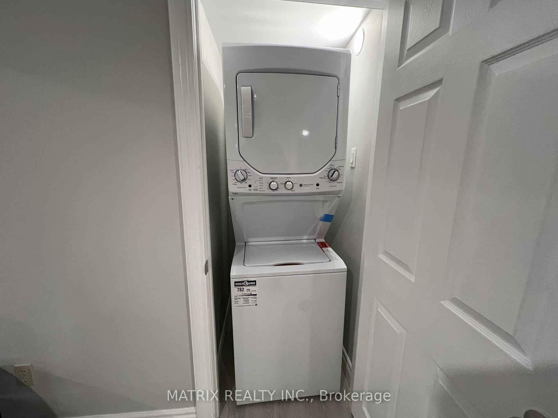 Photo 16 of 2370 Denvale Drive, Pickering, Brock Ridge — HOMEH