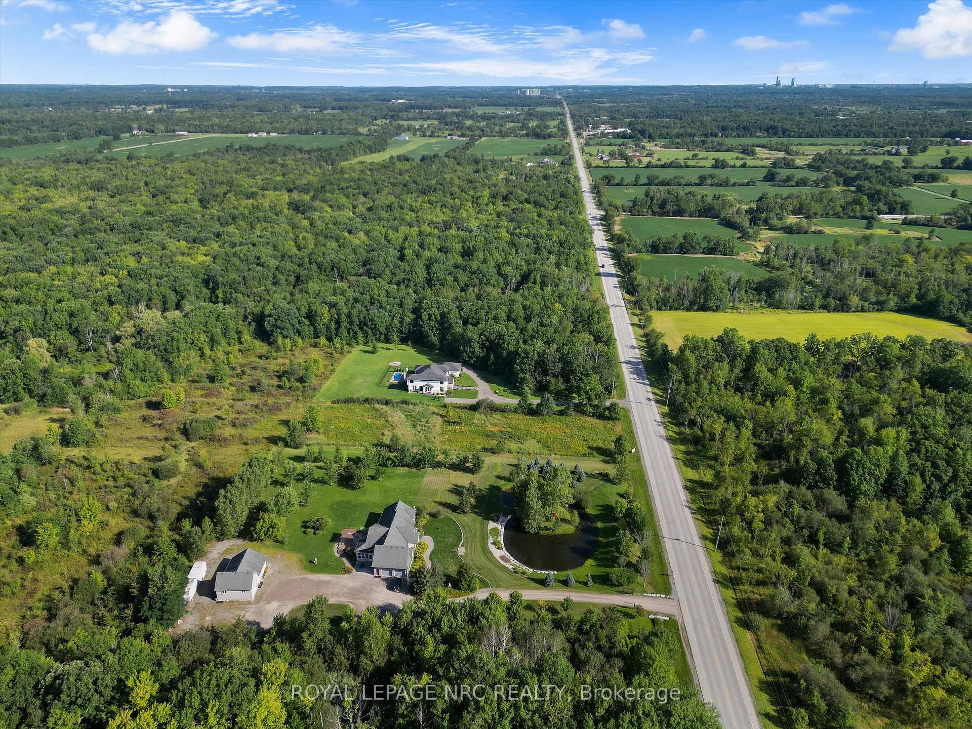 Photo 7 of Montrose Road, Niagara Falls, Schisler — HOMEH
