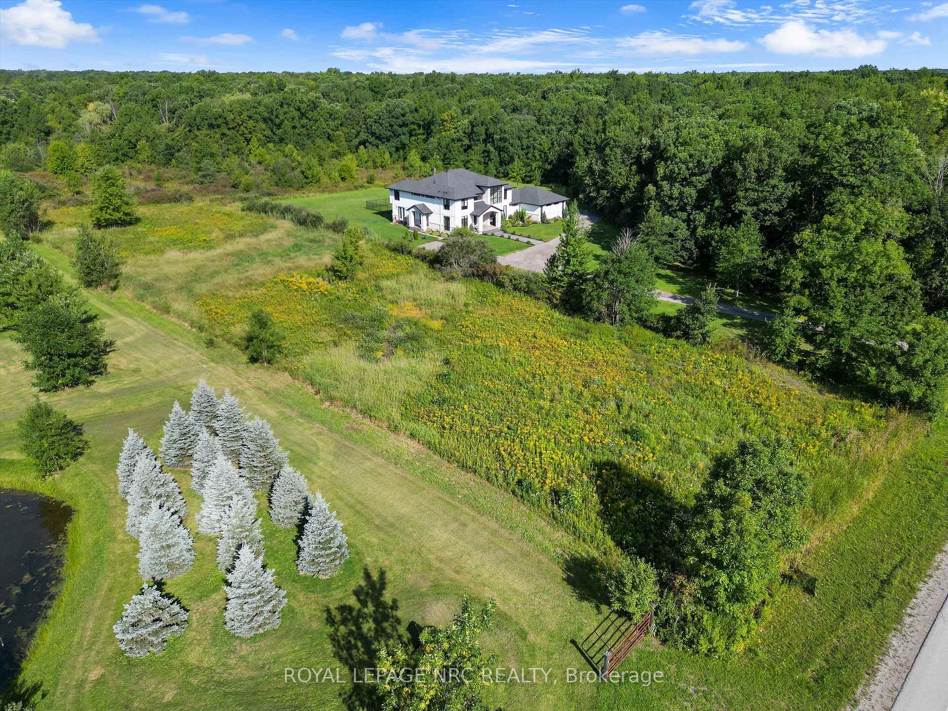 Photo 9 of Montrose Road, Niagara Falls, Schisler — HOMEH