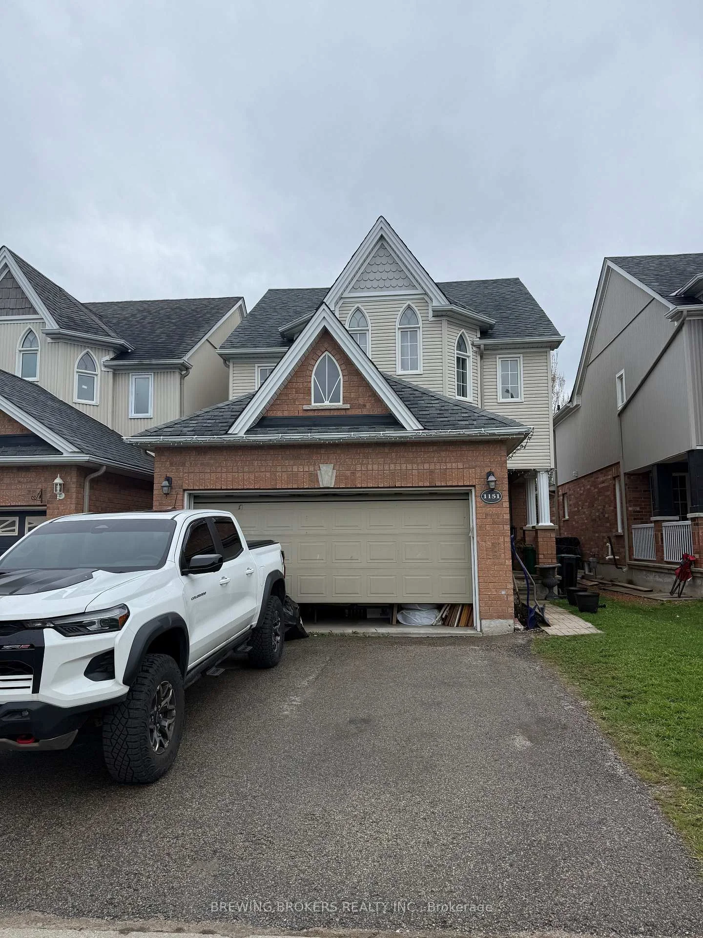 Photo 2 of 1151 Kell Street, Innisfil, Alcona — HOMEH