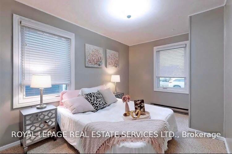 Photo 8 of 27 Normandy Boulevard, Halton Hills, Georgetown — HOMEH
