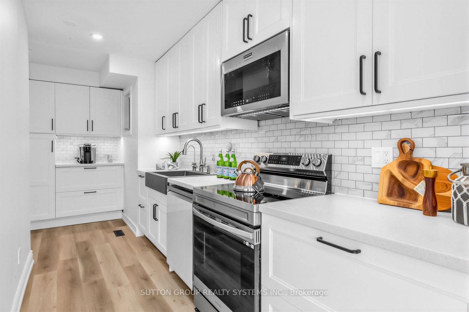 Photo 14 of 51 Gilgorm Road, Brampton, Brampton West — HOMEH