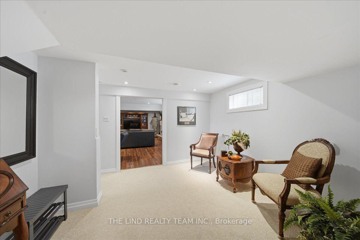 Photo 24 of 163 Orchard Heights Boulevard, Aurora, Aurora Heights — HOMEH