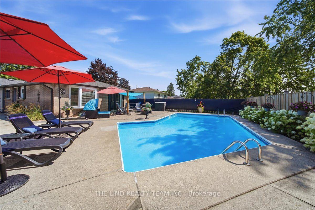 Photo 40 of 163 Orchard Heights Boulevard, Aurora, Aurora Heights — HOMEH