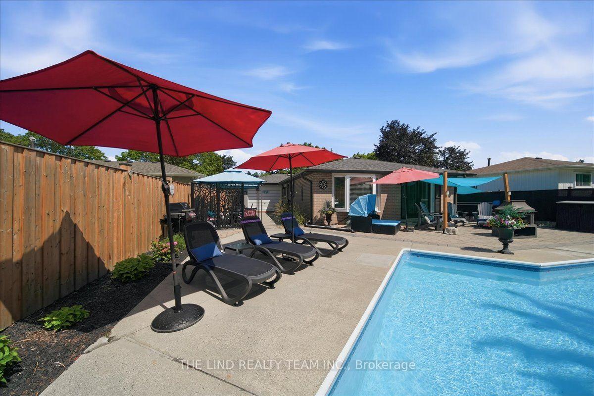 Photo 42 of 163 Orchard Heights Boulevard, Aurora, Aurora Heights — HOMEH