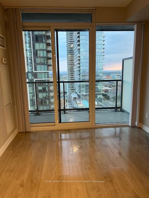 Photo 18 of Unit 1810, 7895 Jane Street, Vaughan, Concord — HOMEH