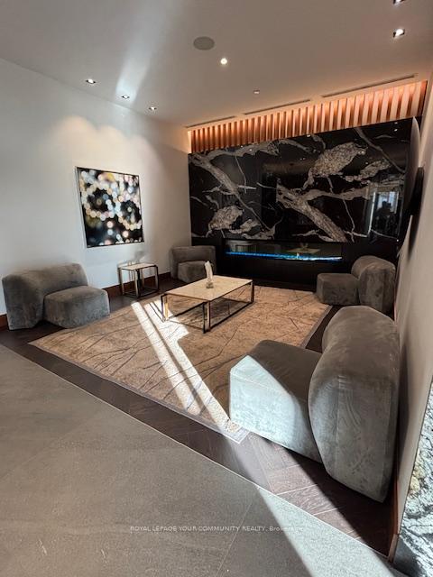 Photo 12 of Unit 1810, 7895 Jane Street, Vaughan, Concord — HOMEH