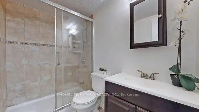 Photo 4 of Unit 1803, 1 Massey Square, Toronto, Crescent Town — HOMEH