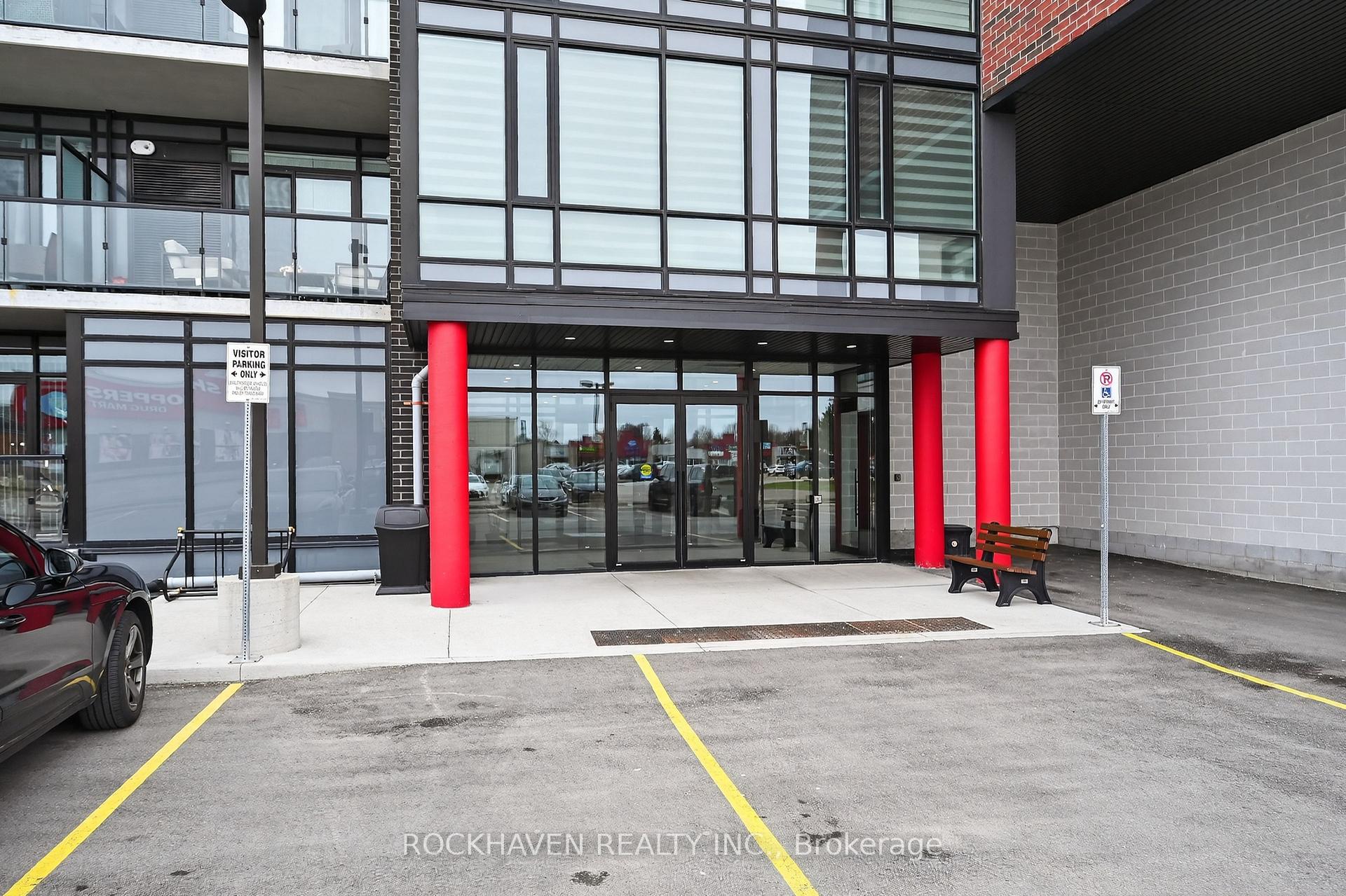 Photo 3 of Unit 209, 5 Hamilton Street N, Hamilton, Waterdown — HOMEH