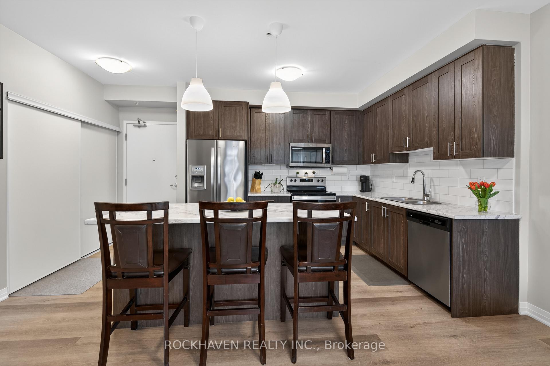 Photo 9 of Unit 209, 5 Hamilton Street N, Hamilton, Waterdown — HOMEH