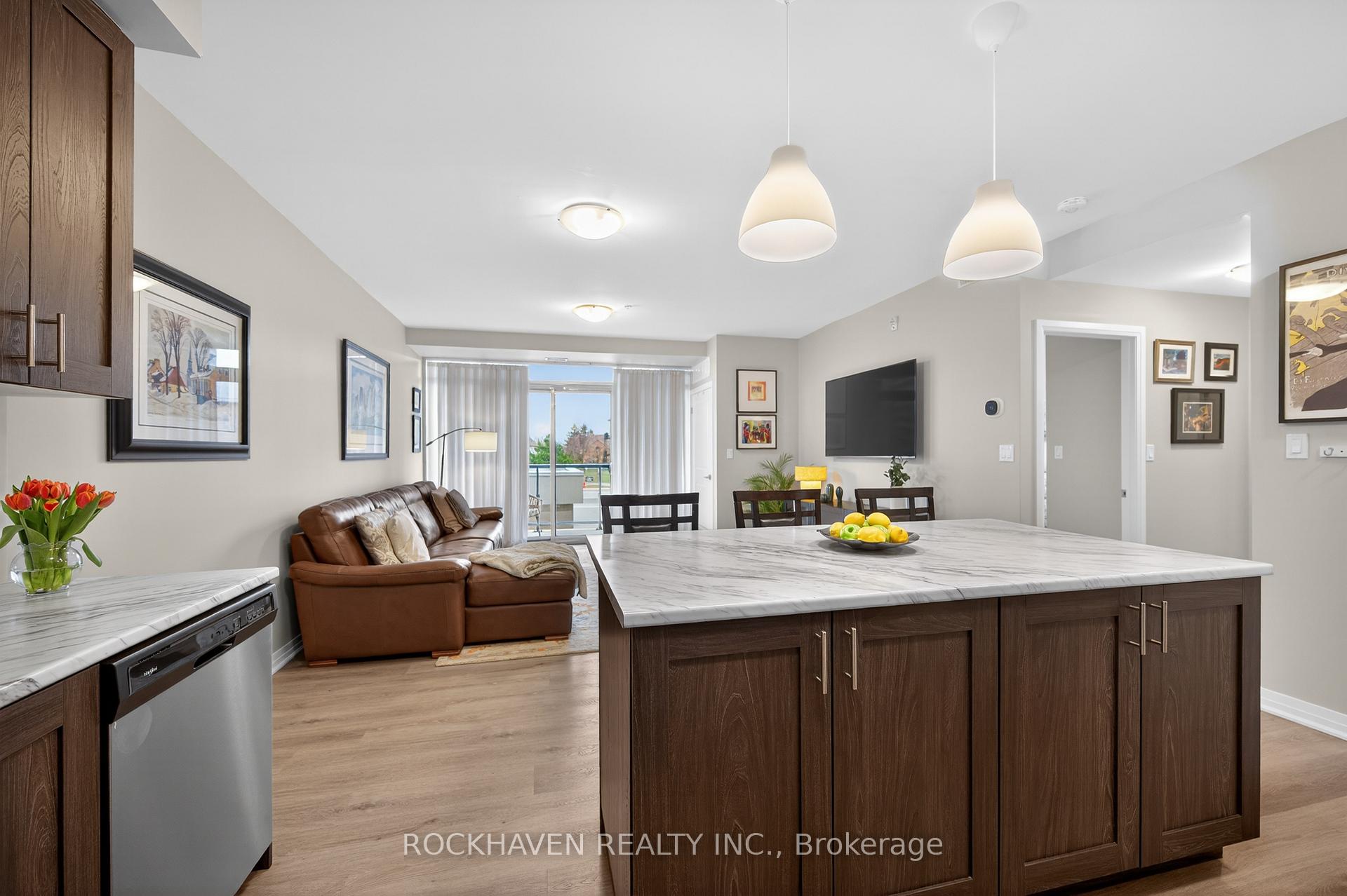 Photo 13 of Unit 209, 5 Hamilton Street N, Hamilton, Waterdown — HOMEH