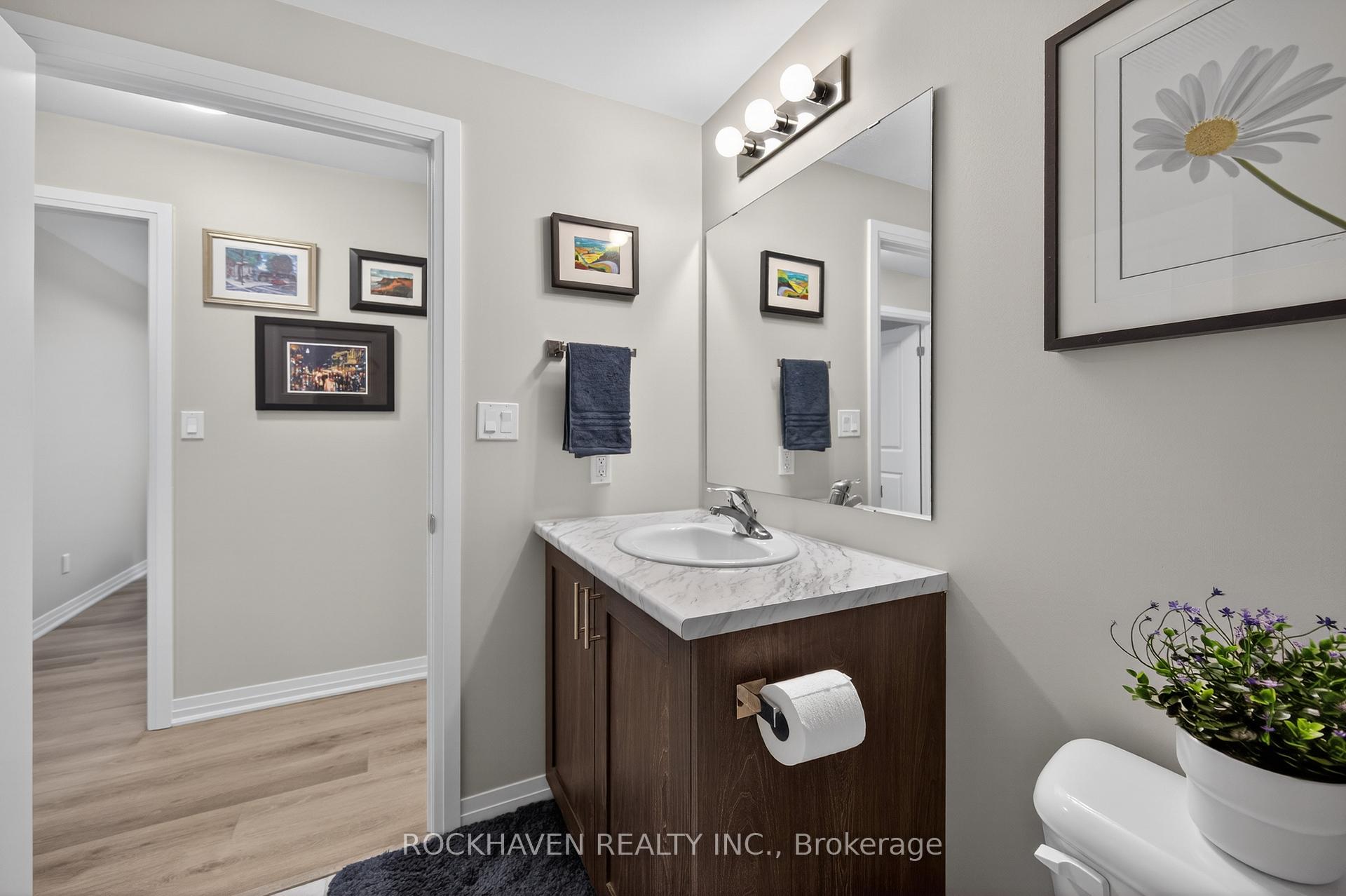 Photo 25 of Unit 209, 5 Hamilton Street N, Hamilton, Waterdown — HOMEH