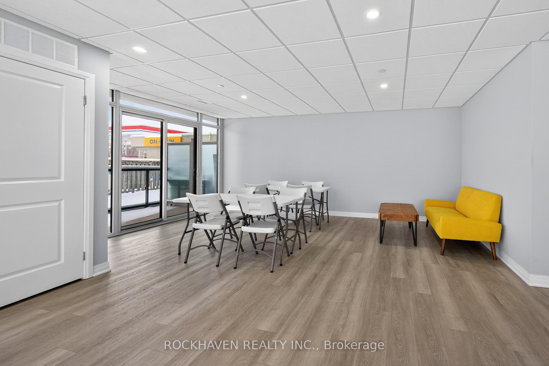 Photo 38 of Unit 209, 5 Hamilton Street N, Hamilton, Waterdown — HOMEH