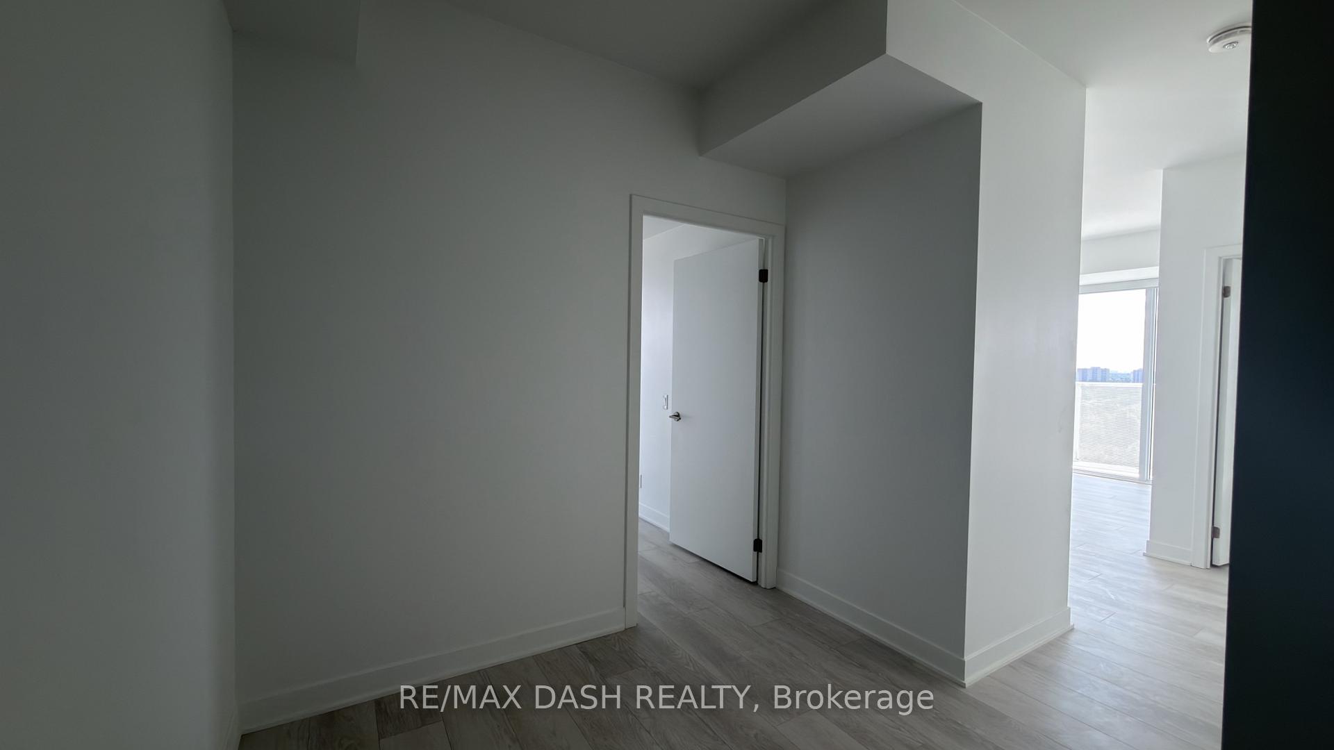 Photo 10 of Unit 1404, 10 Flavelle Trail, Vaughan, Steeles West Industrial — HOMEH