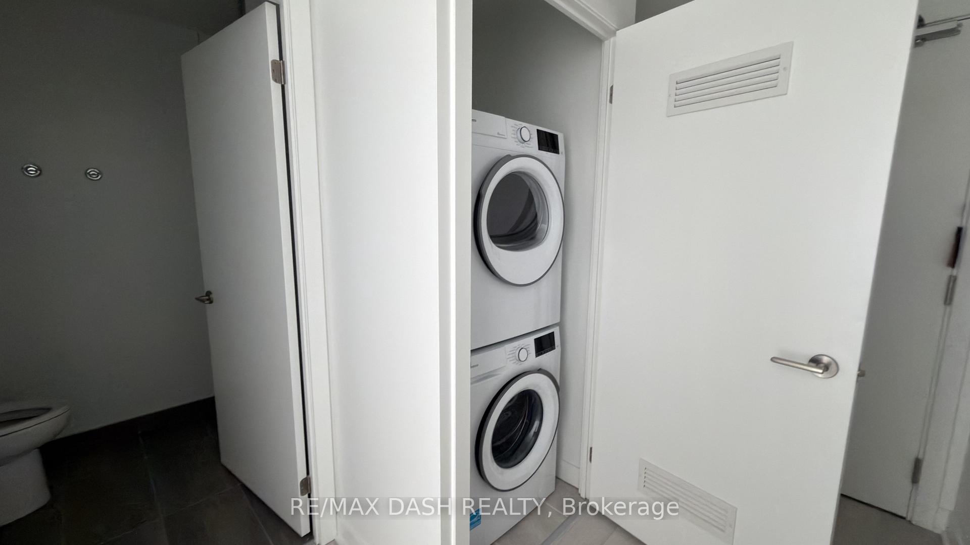 Photo 21 of Unit 1404, 10 Flavelle Trail, Vaughan, Steeles West Industrial — HOMEH