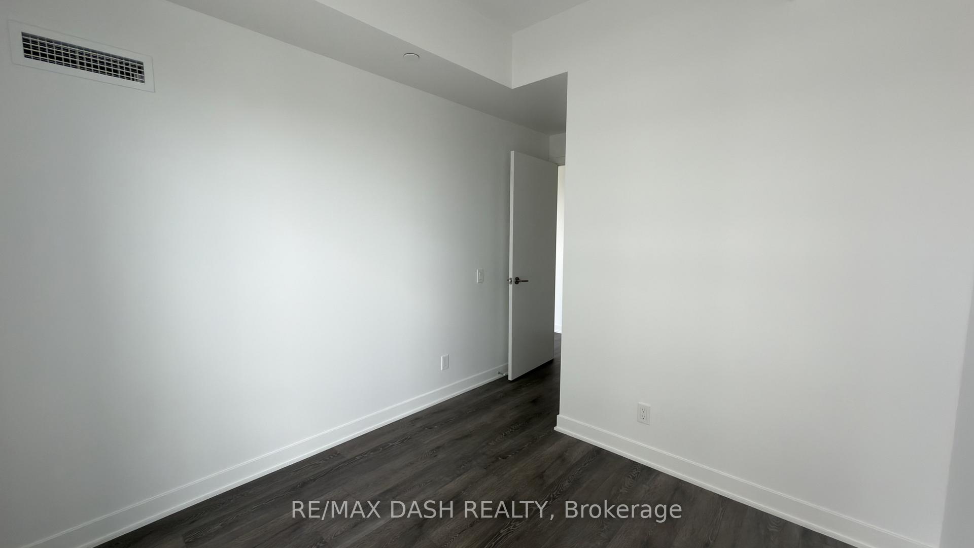 Photo 14 of Unit 714, 6 Flavelle Trail, Vaughan, Steeles West Industrial — HOMEH