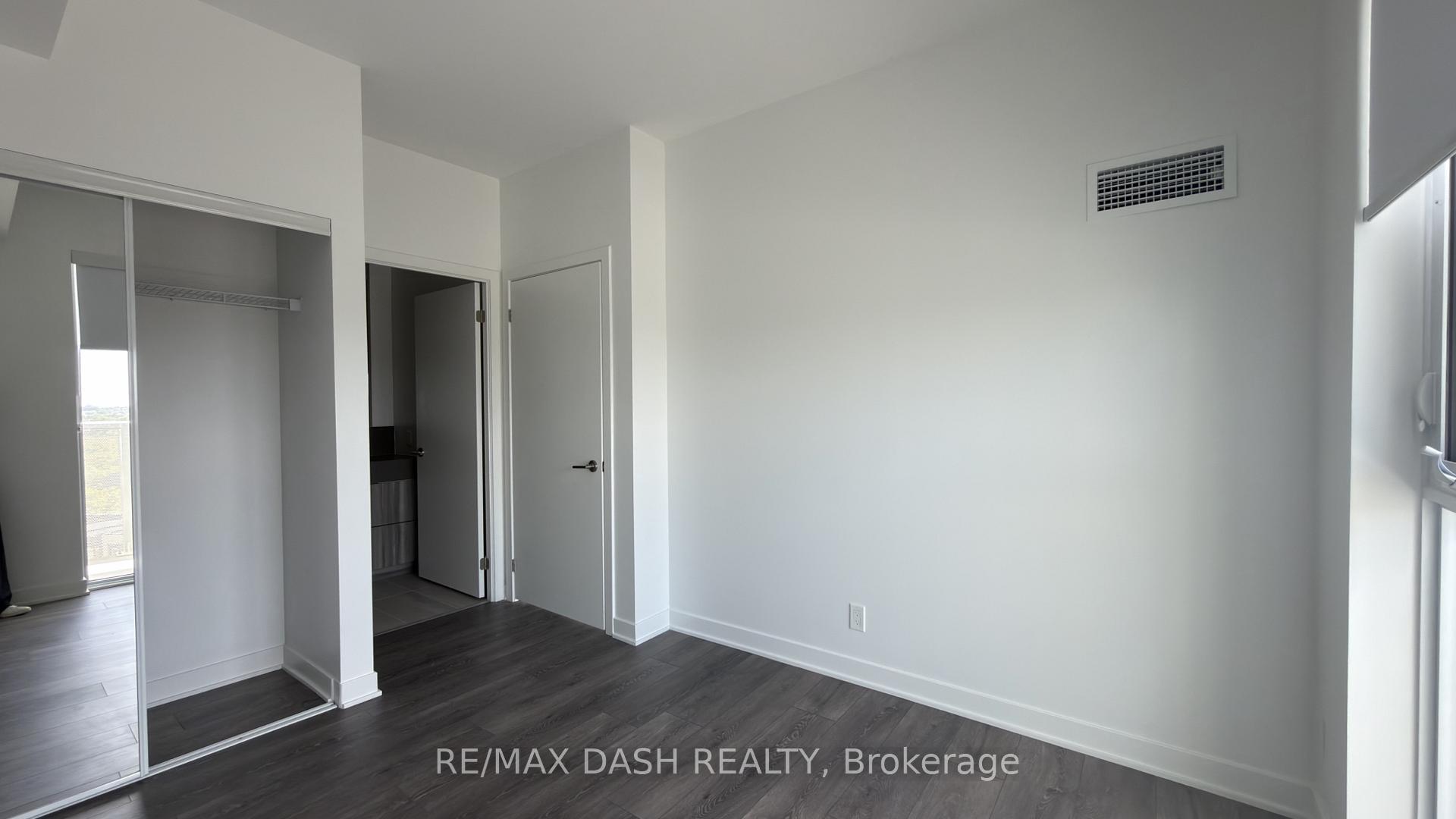 Photo 15 of Unit 714, 6 Flavelle Trail, Vaughan, Steeles West Industrial — HOMEH