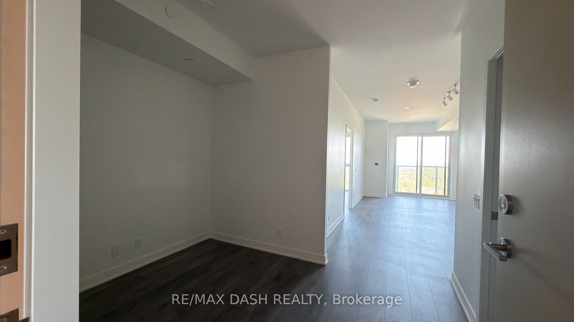Photo 8 of Unit 1919, 6 Flavelle Trail, Vaughan, Steeles West Industrial — HOMEH