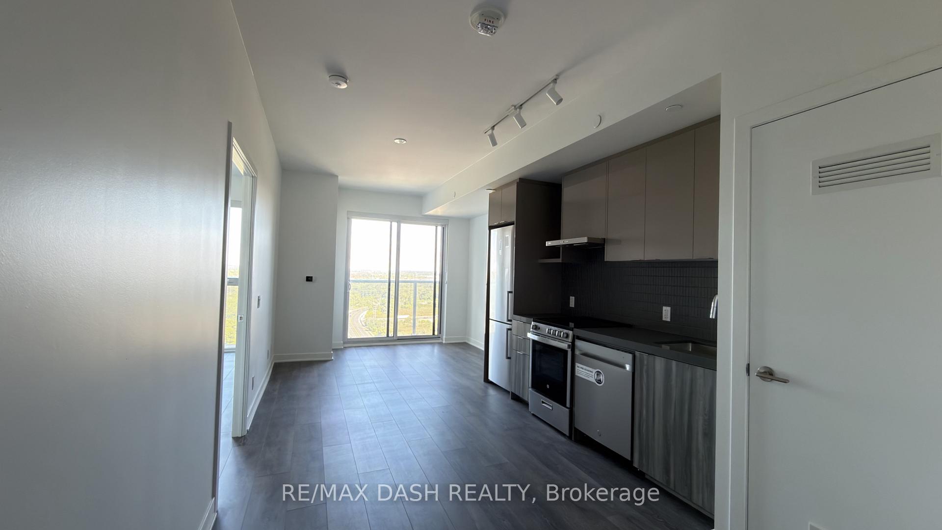 Photo 10 of Unit 1919, 6 Flavelle Trail, Vaughan, Steeles West Industrial — HOMEH