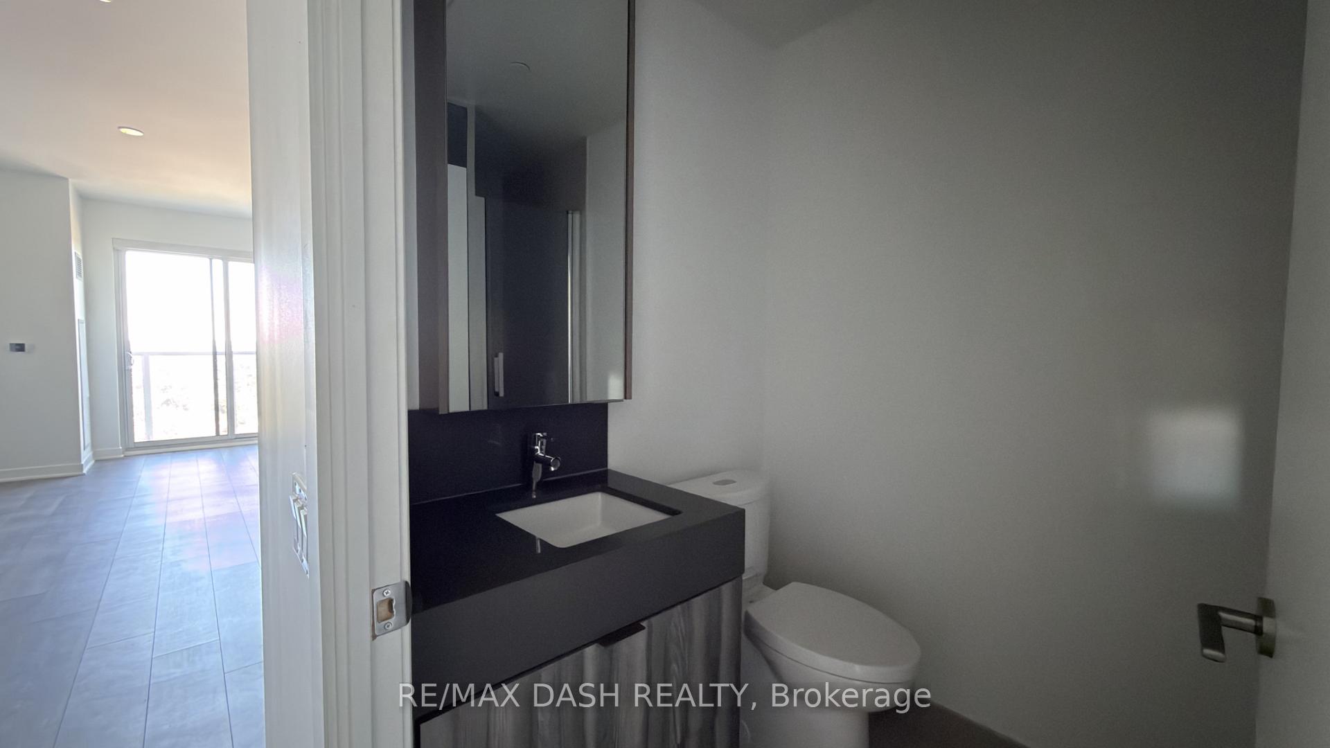 Photo 16 of Unit 1919, 6 Flavelle Trail, Vaughan, Steeles West Industrial — HOMEH