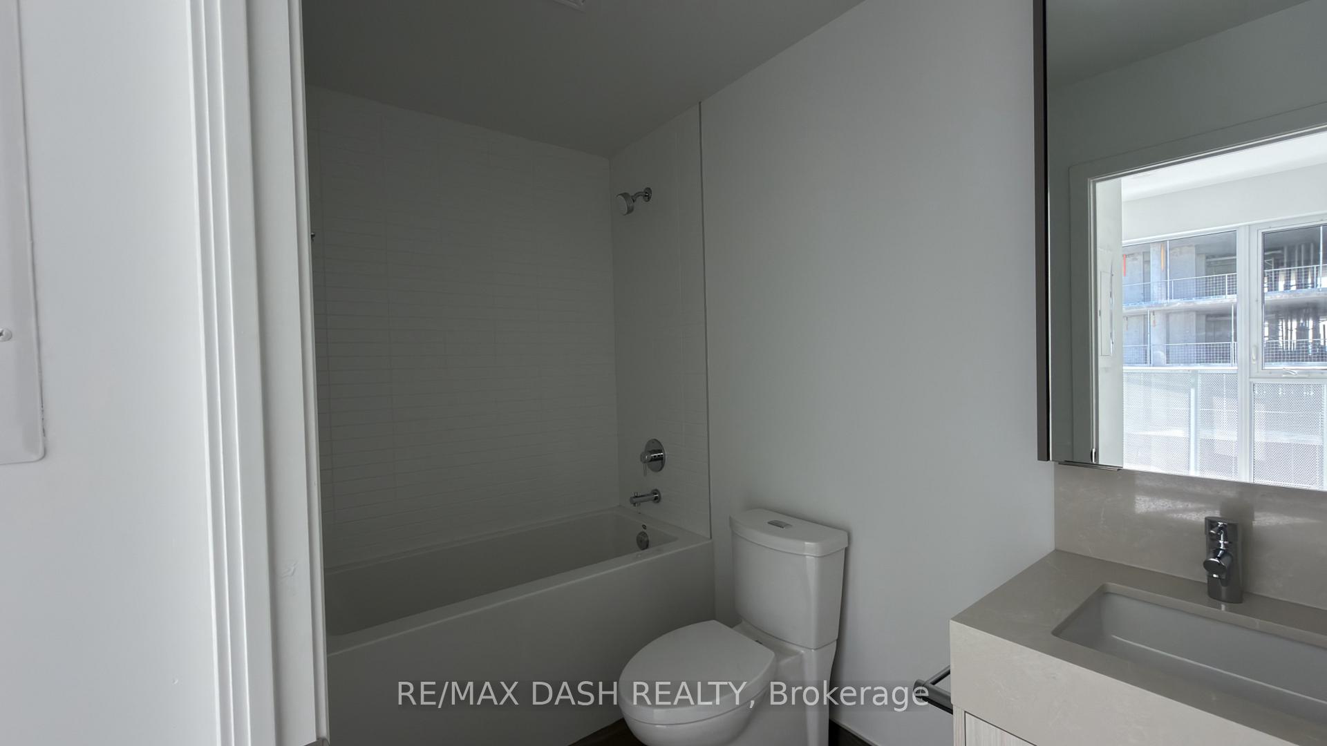 Photo 15 of Unit 2113, 6 Flavelle Trail, Vaughan, Steeles West Industrial — HOMEH