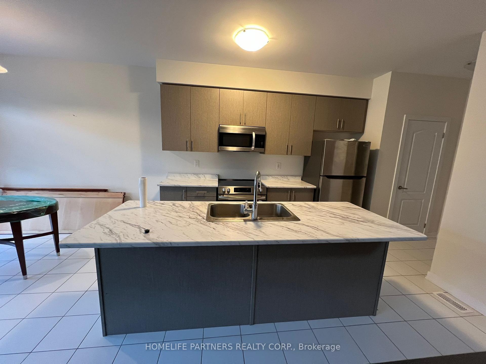 Photo 8 of 60 Monteith Drive, Brantford, Empire South — HOMEH