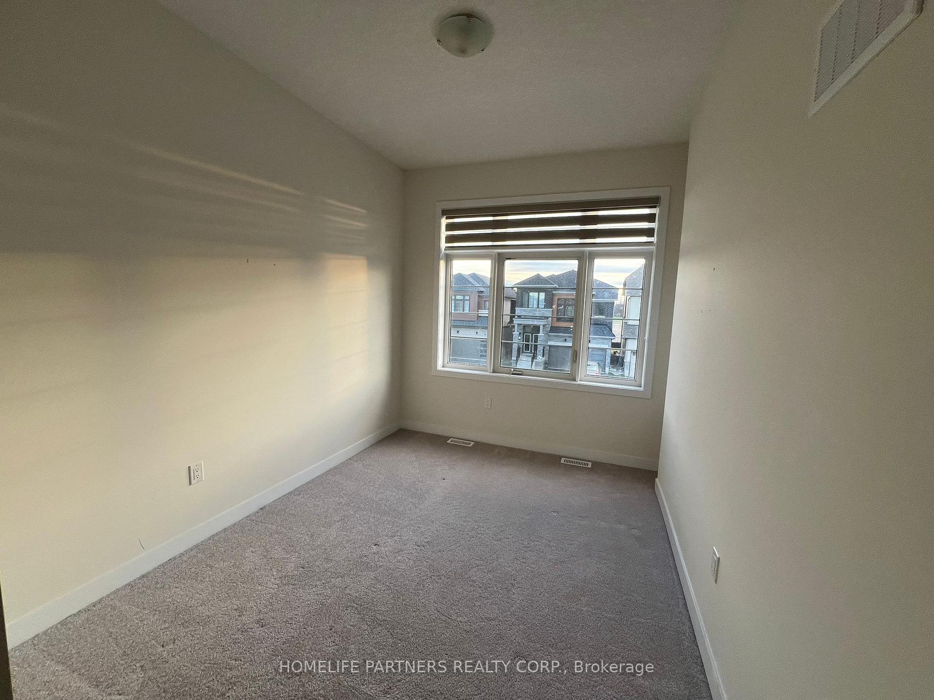 Photo 28 of 60 Monteith Drive, Brantford, Empire South — HOMEH