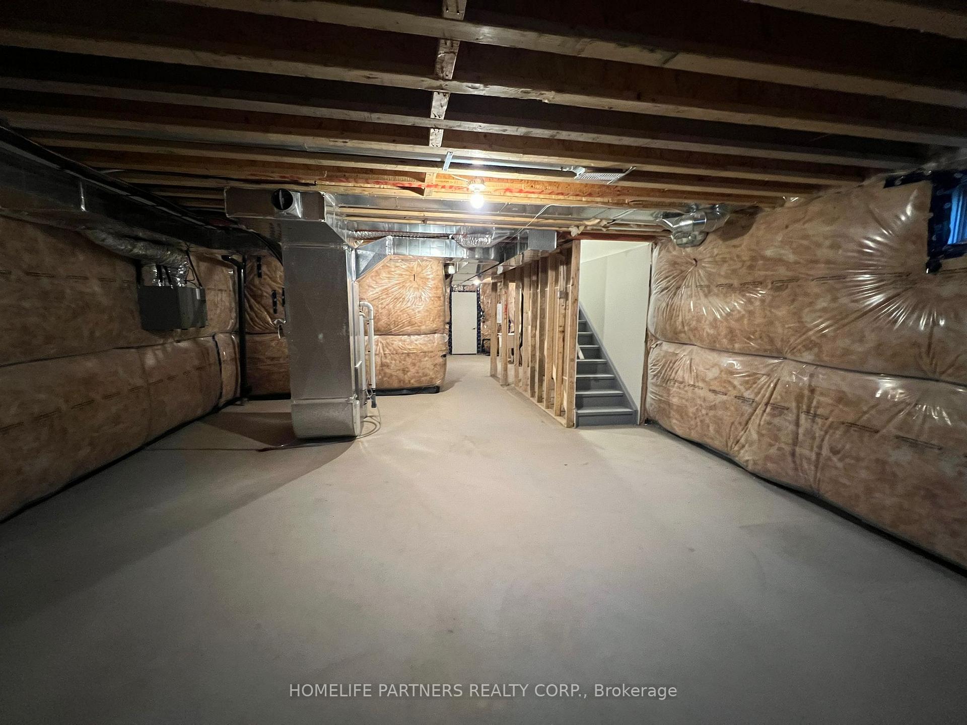 Photo 38 of 60 Monteith Drive, Brantford, Empire South — HOMEH