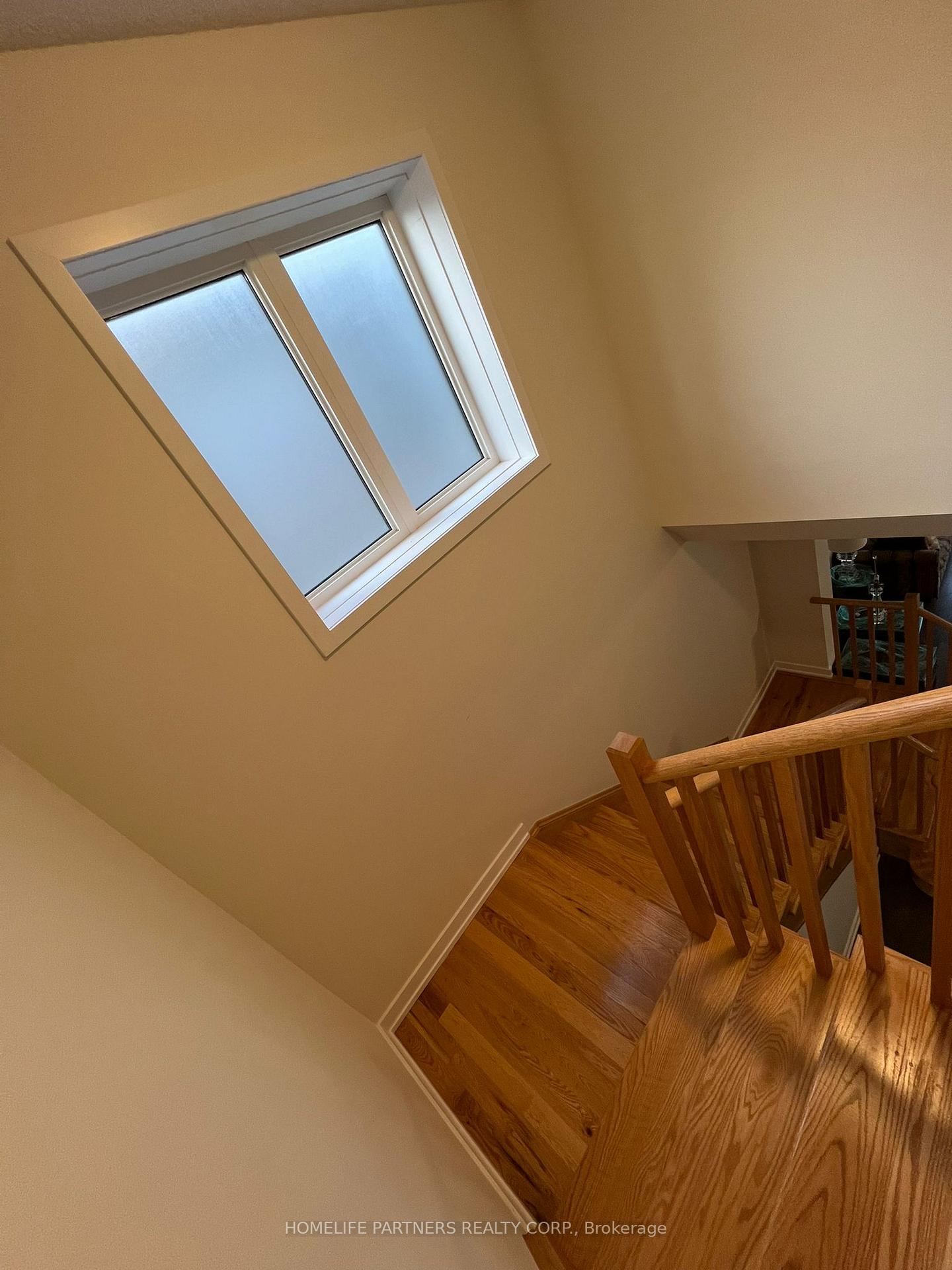 Photo 47 of 60 Monteith Drive, Brantford, Empire South — HOMEH