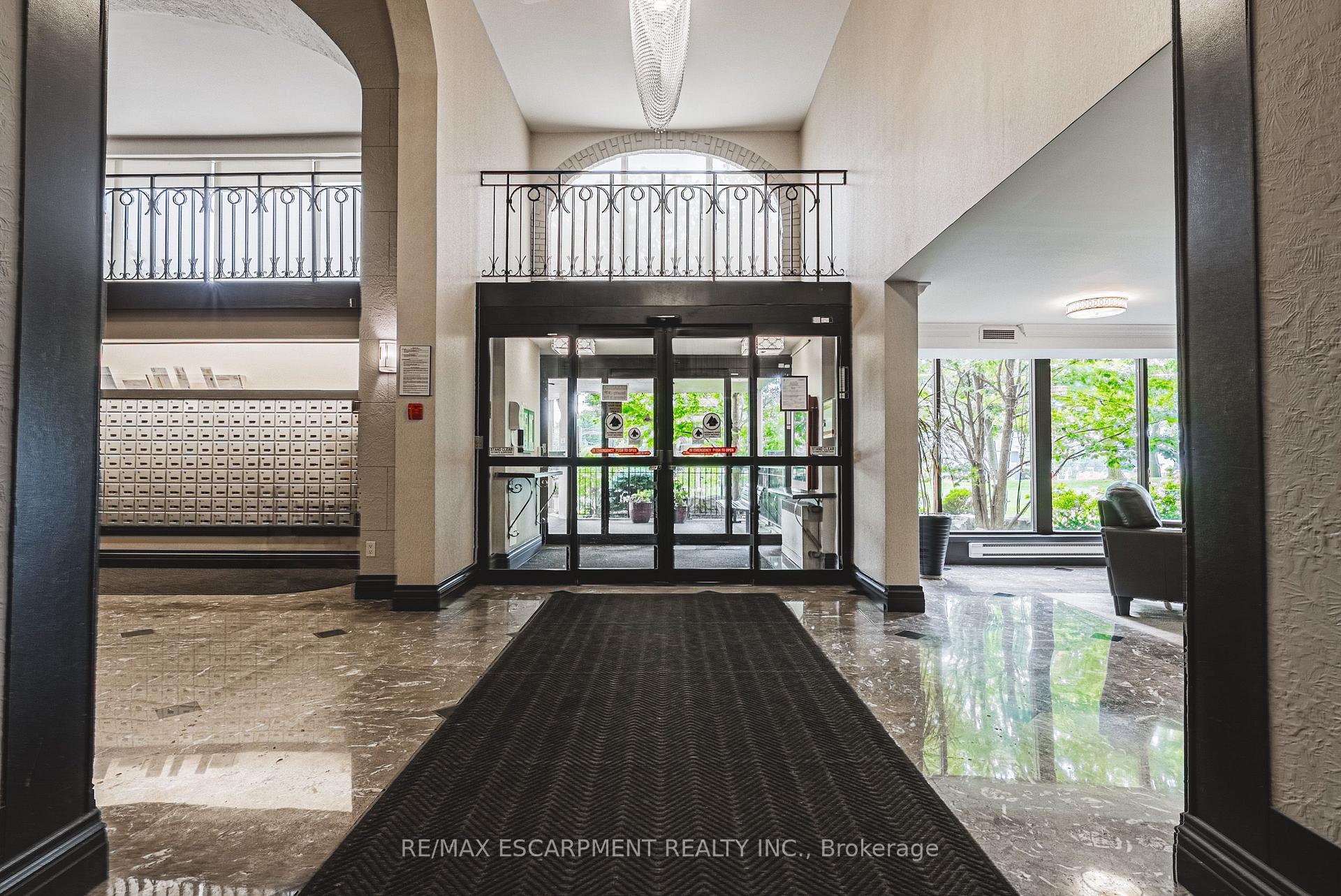 Photo 5 of Unit 509, 500 Green Road, Hamilton, Stoney Creek — HOMEH