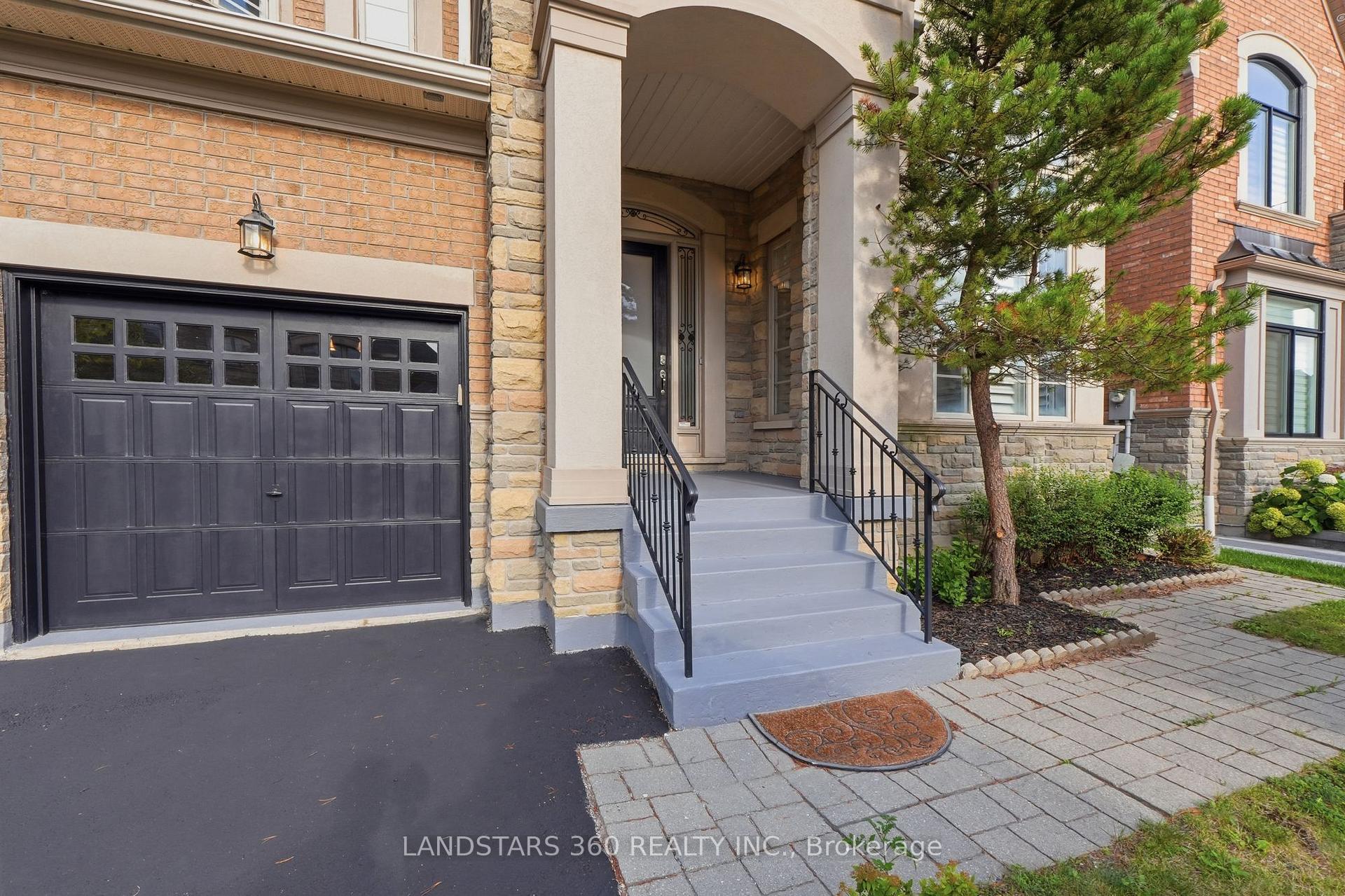 Photo 2 of 89 Hailsham Court, Vaughan, Vellore Village — HOMEH