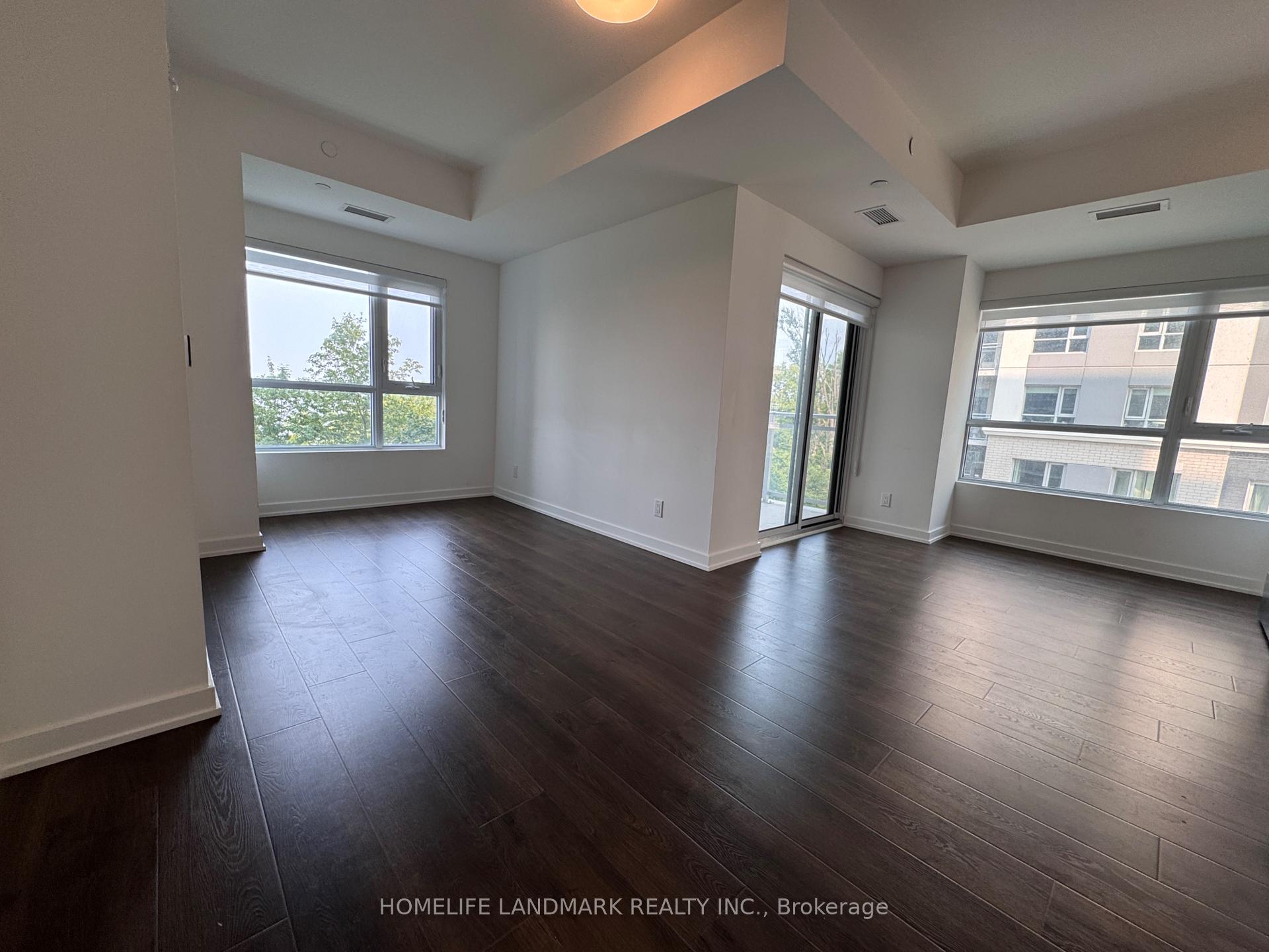 Photo 5 of Unit 409, 56 Lakeside Terrace, Barrie, Little Lake — HOMEH
