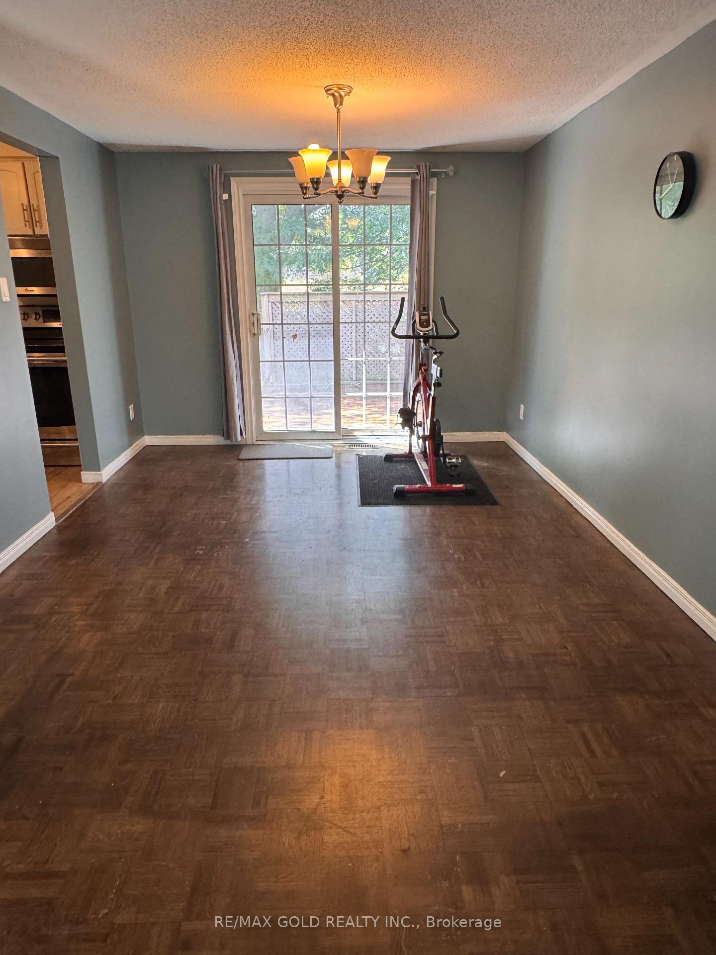Photo 6 of 345 Imperial Road S, Guelph, Willow West/Sugarbush/West Acres — HOMEH
