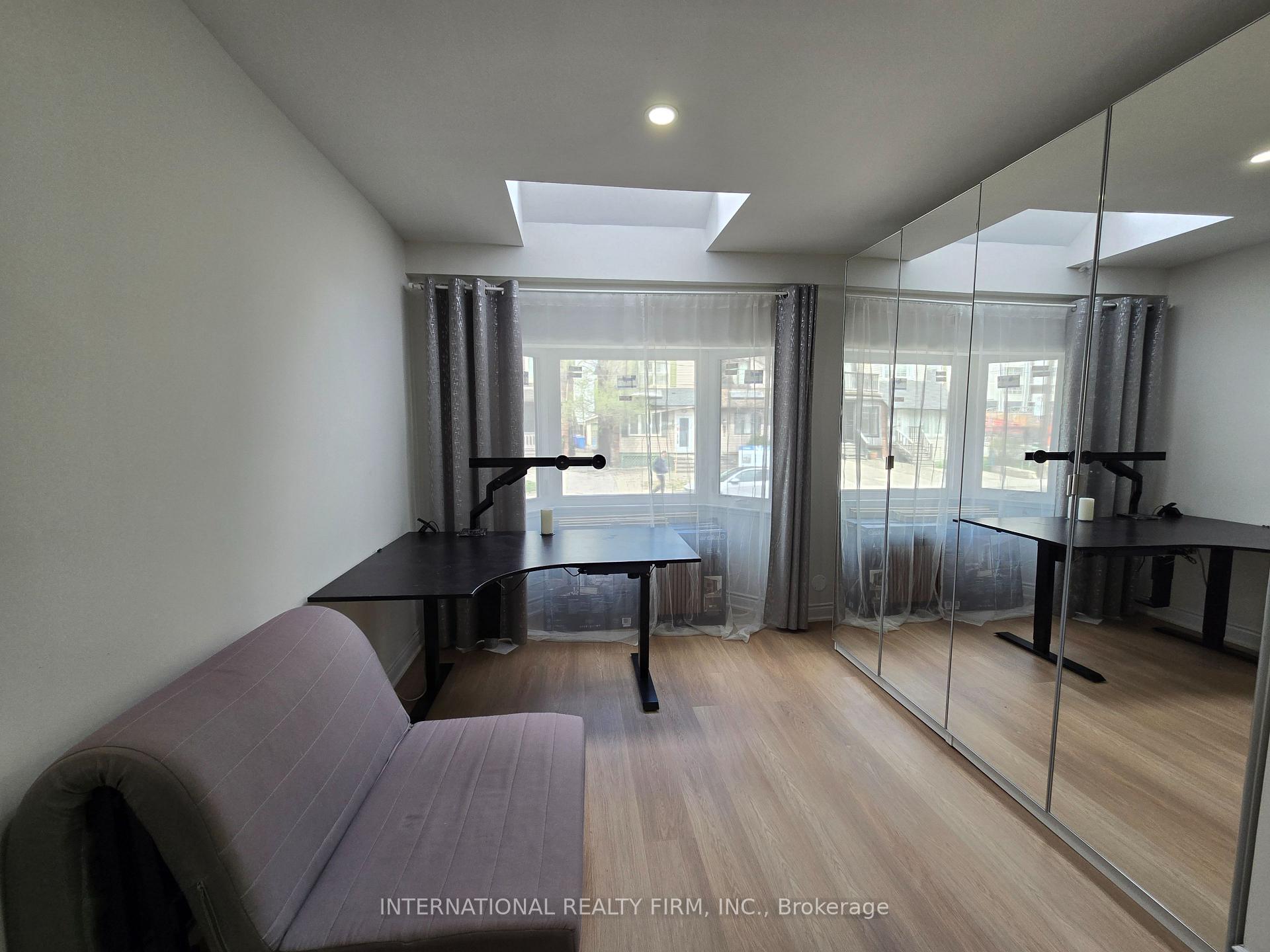 Photo 9 of Unit Main, 261 Soudan Avenue, Toronto, Mount Pleasant West — HOMEH