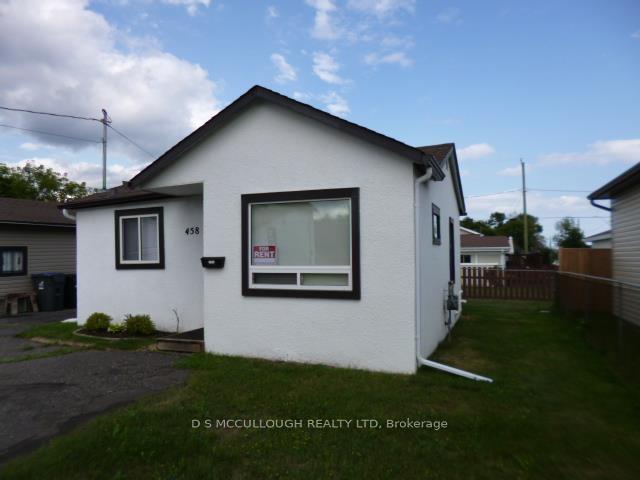 Photo 3 of 458 & 460 Egan Street, Thunder Bay, Shuniah — HOMEH