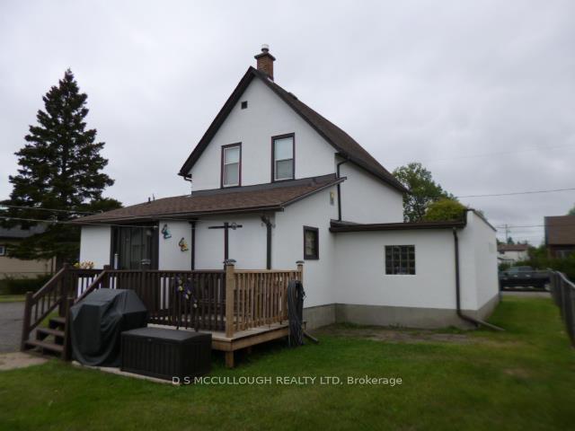 Photo 18 of 458 & 460 Egan Street, Thunder Bay, Shuniah — HOMEH