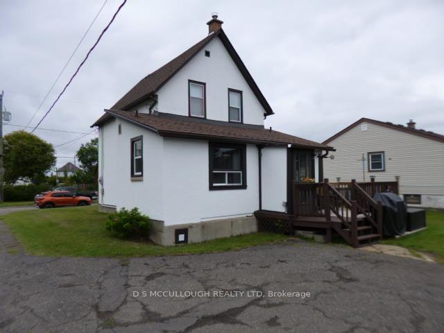 Photo 19 of 458 & 460 Egan Street, Thunder Bay, Shuniah — HOMEH
