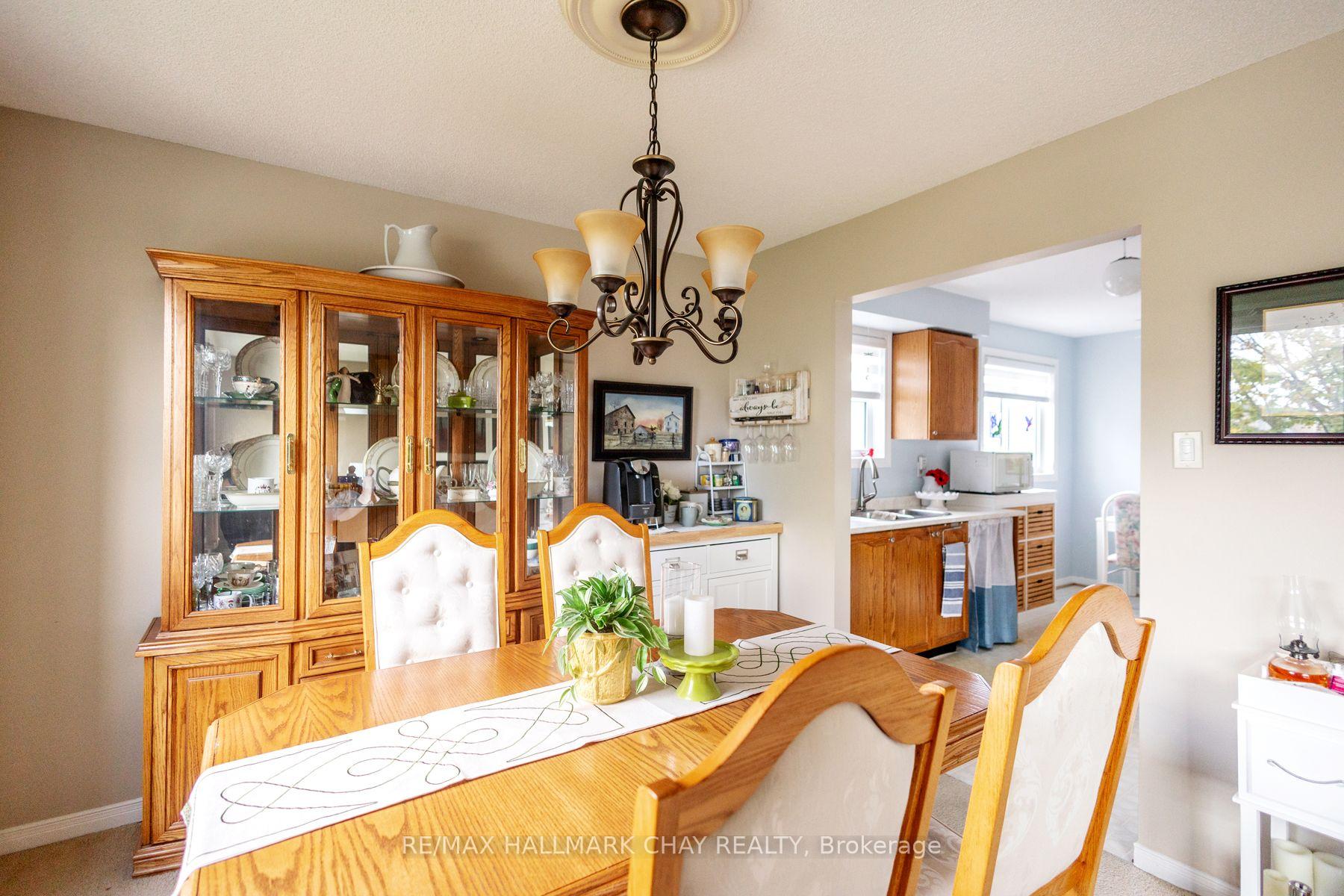 Photo 11 of 28 Pae Drive, Barrie, Painswick North — HOMEH