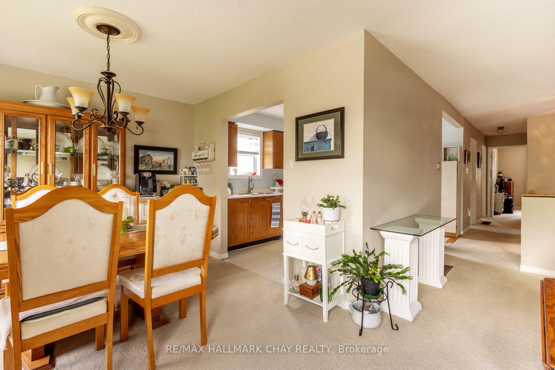 Photo 13 of 28 Pae Drive, Barrie, Painswick North — HOMEH