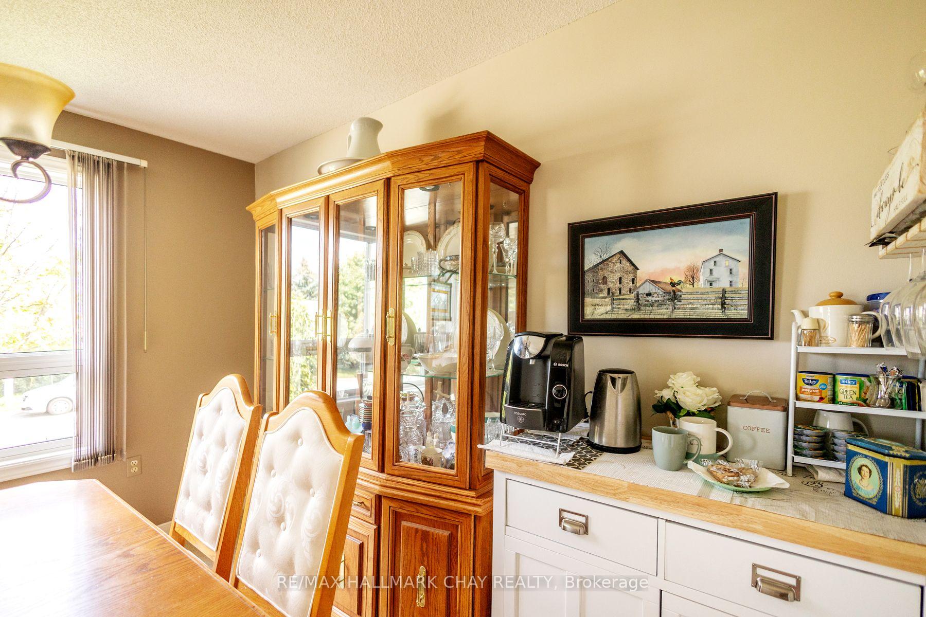 Photo 14 of 28 Pae Drive, Barrie, Painswick North — HOMEH