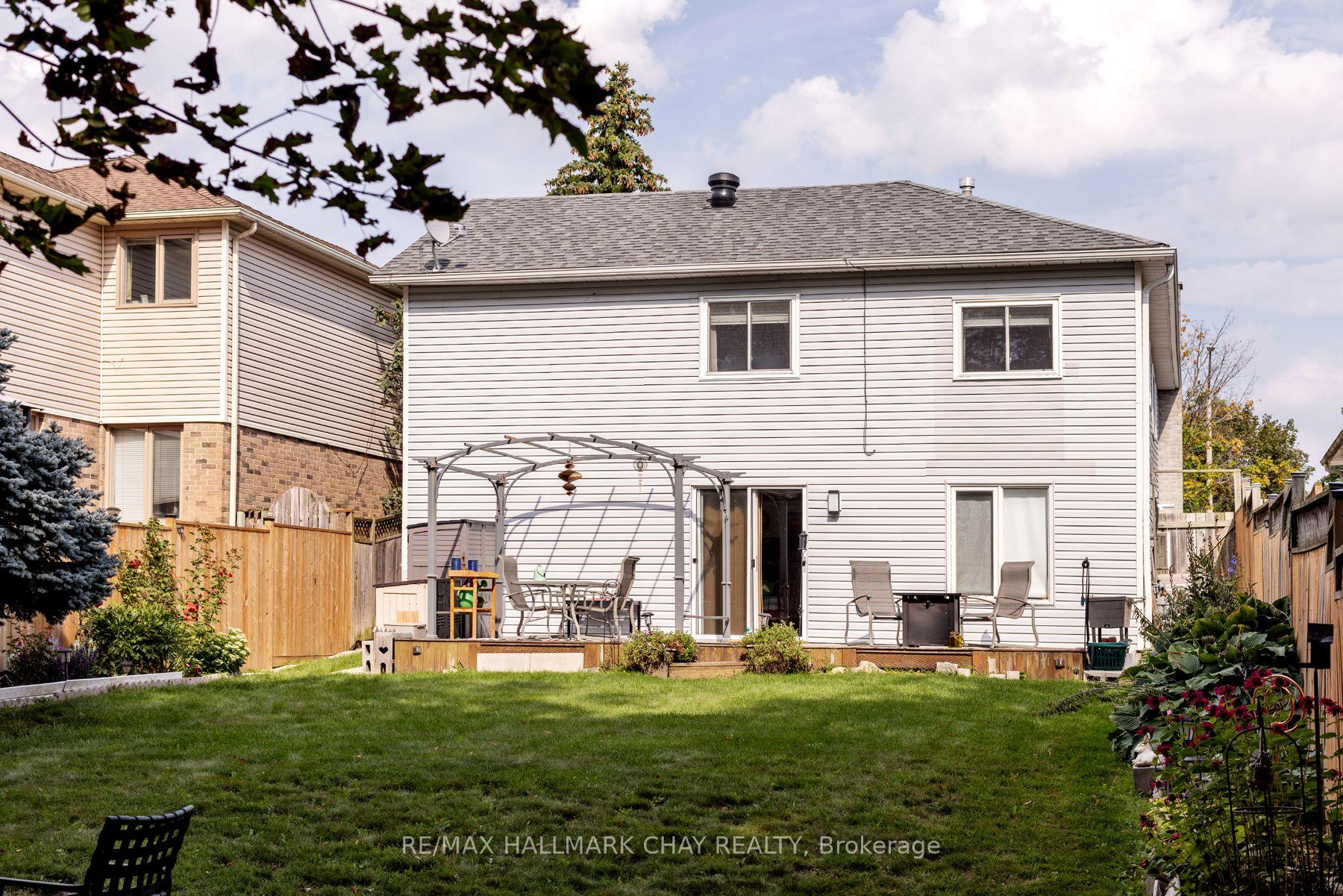 Photo 31 of 28 Pae Drive, Barrie, Painswick North — HOMEH