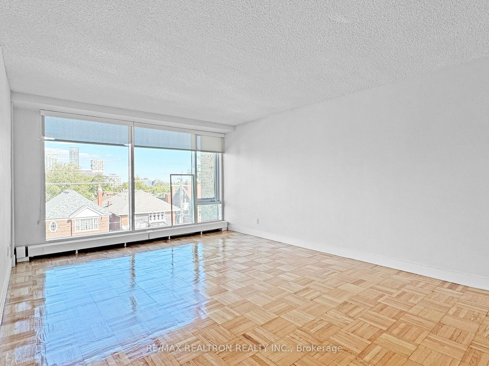 Photo 8 of Unit 408, 990 Avenue Road, Toronto, Yonge-Eglinton — HOMEH