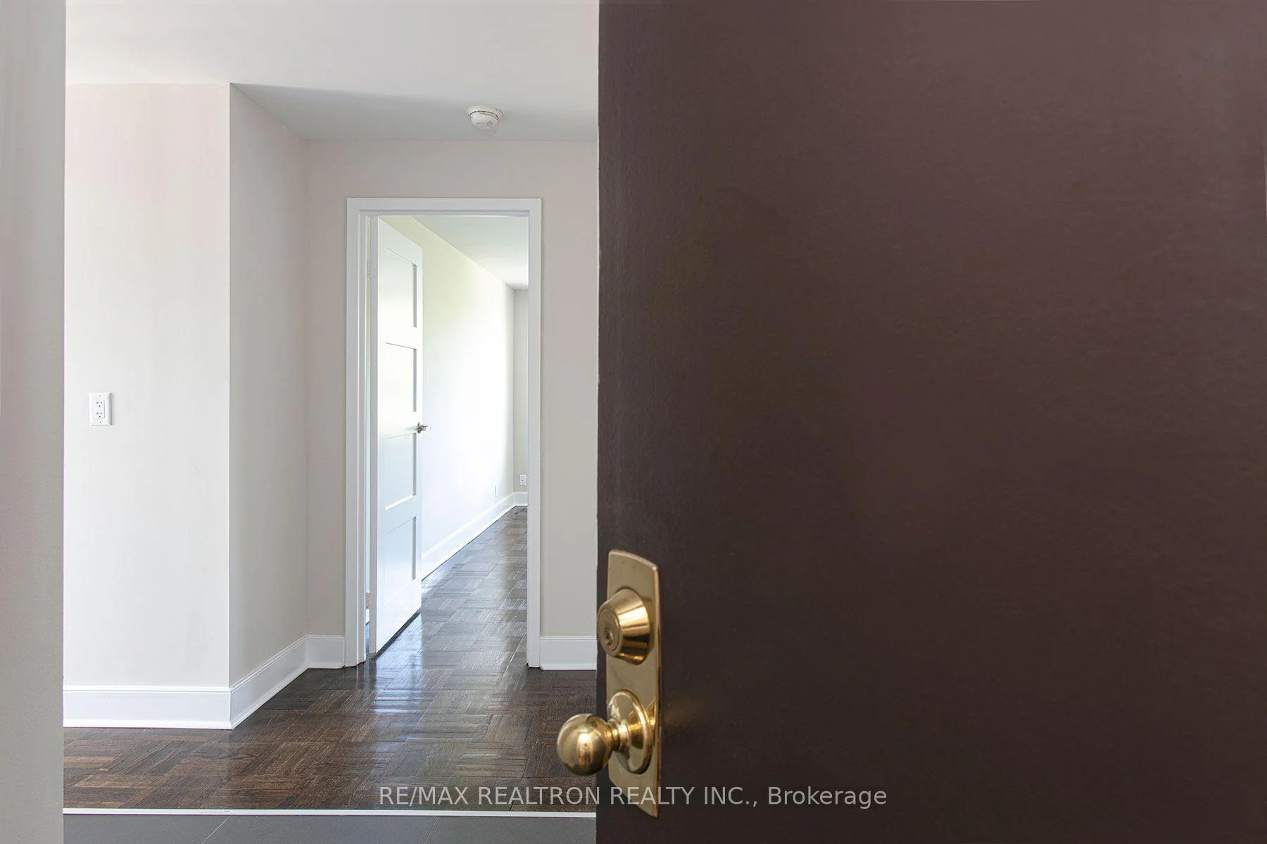 Photo 13 of Unit 408, 990 Avenue Road, Toronto, Yonge-Eglinton — HOMEH