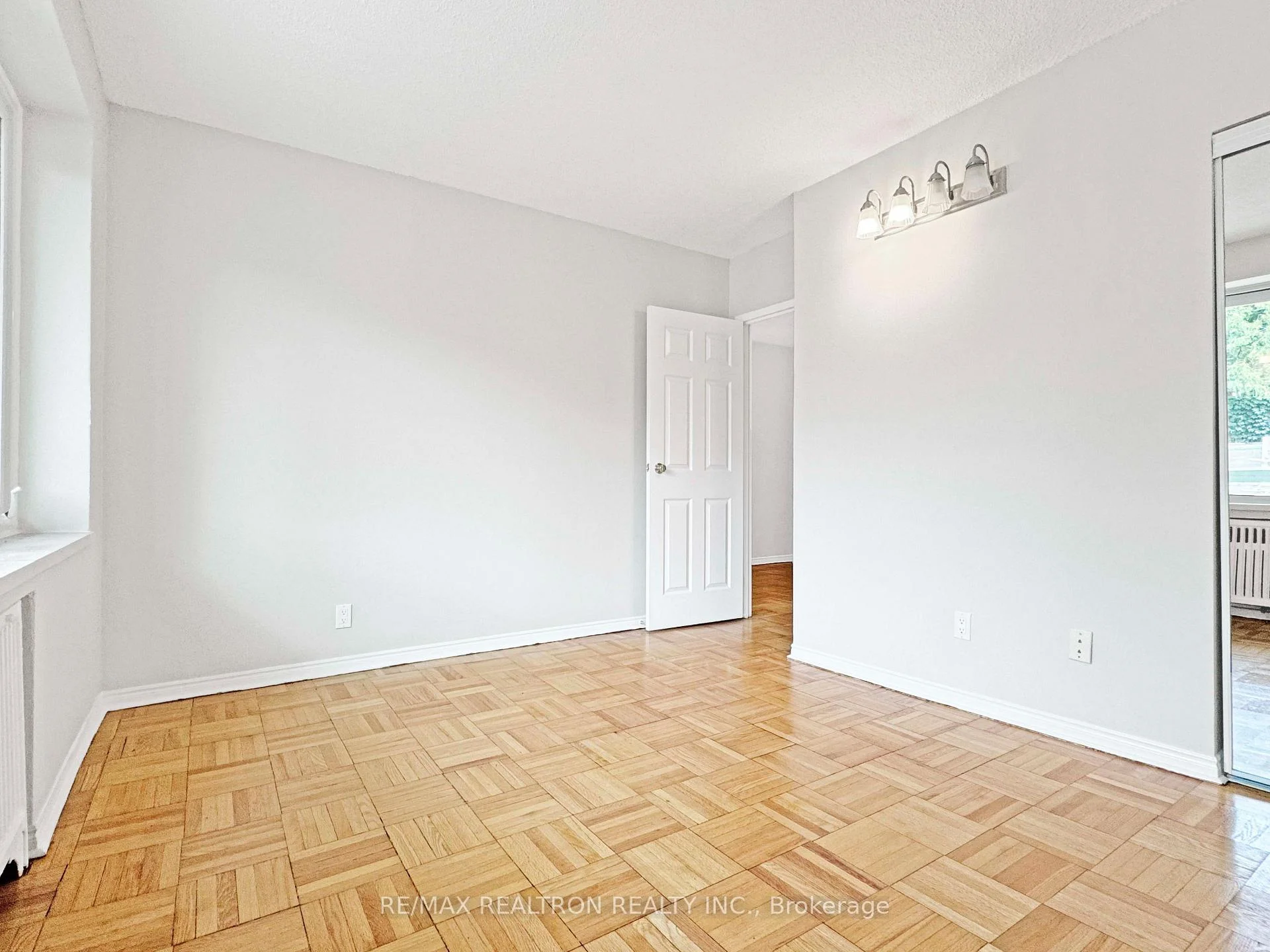 Photo 20 of Unit 408, 990 Avenue Road, Toronto, Yonge-Eglinton — HOMEH
