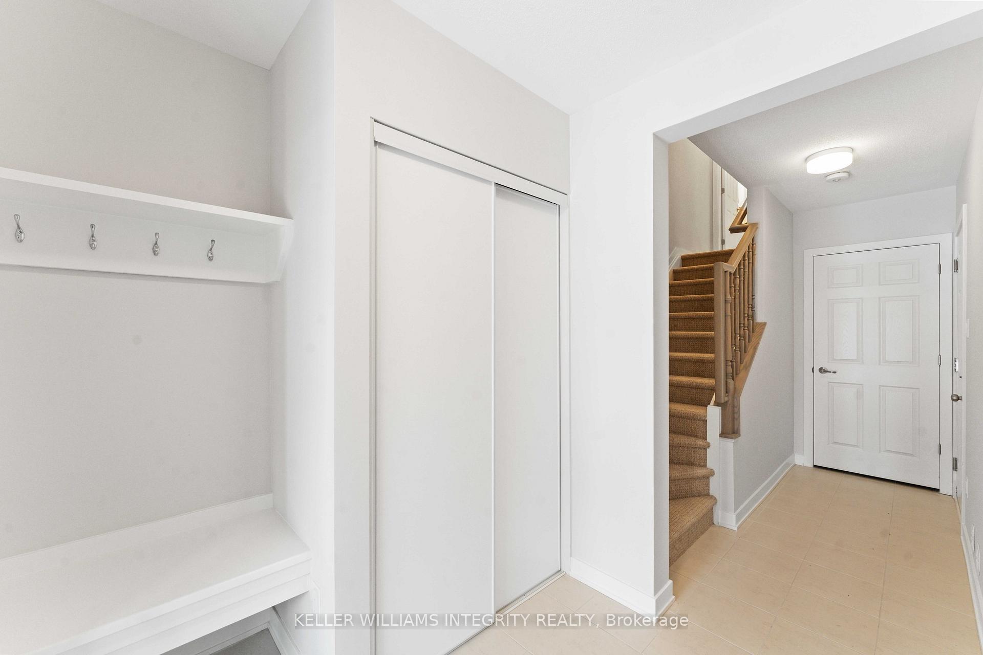 Photo 2 of 588 Woven Private, Ottawa, Stittsville (North) — HOMEH