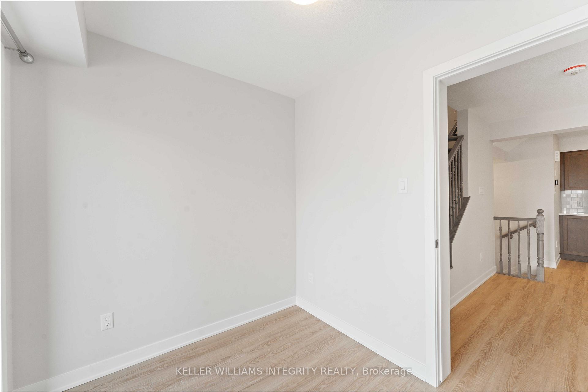 Photo 17 of 588 Woven Private, Ottawa, Stittsville (North) — HOMEH