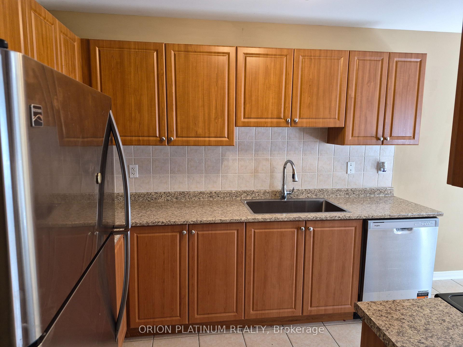 Photo 6 of 5165 Preservation Circle, Mississauga, Churchill Meadows — HOMEH