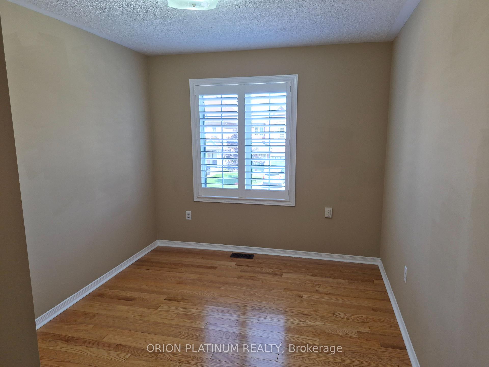 Photo 10 of 5165 Preservation Circle, Mississauga, Churchill Meadows — HOMEH