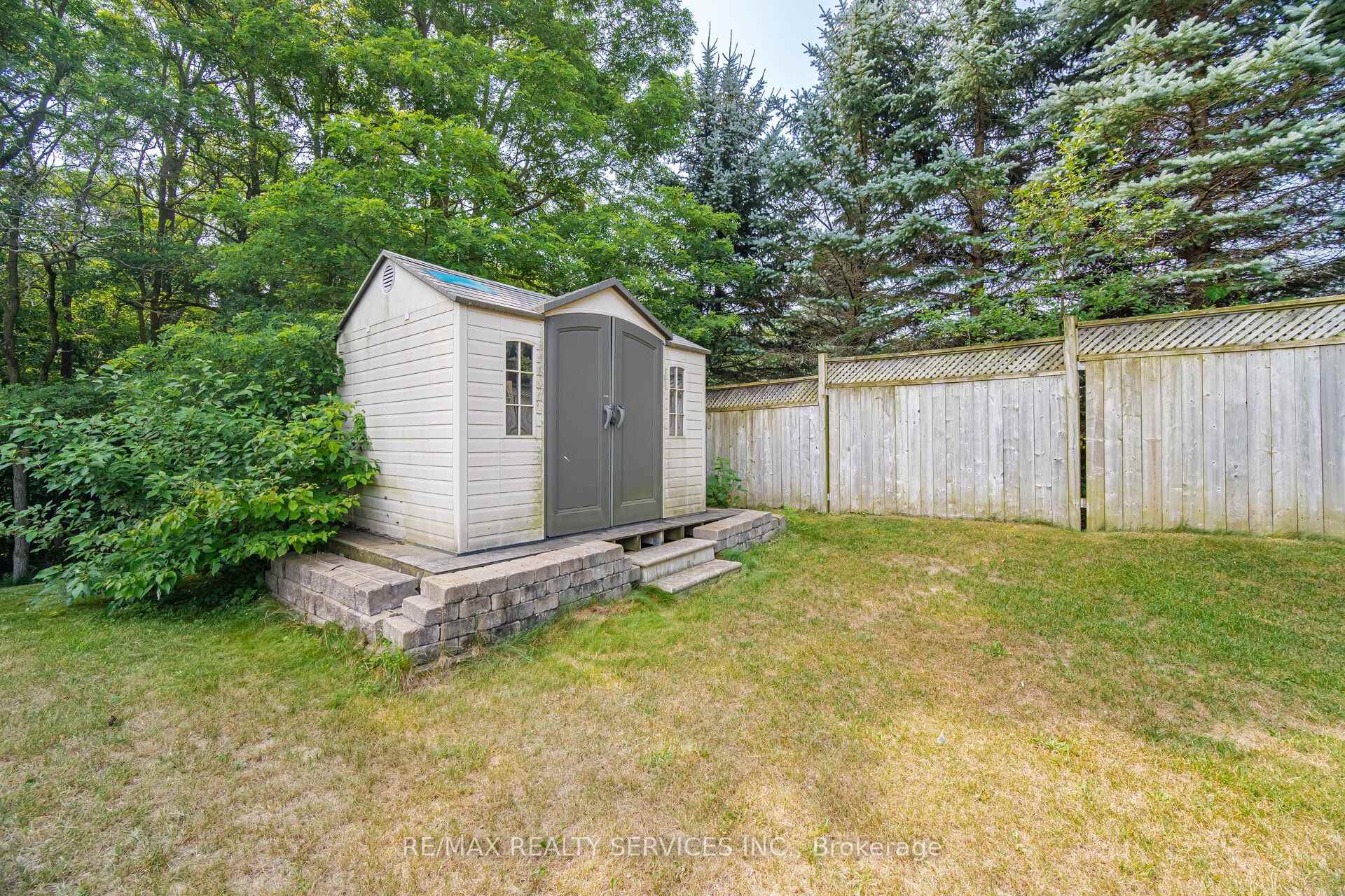 Photo 41 of 15 Upper Canada Drive, Erin, Rural Erin — HOMEH