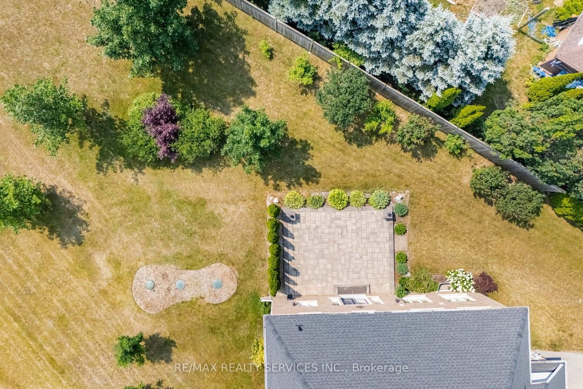 Photo 43 of 15 Upper Canada Drive, Erin, Rural Erin — HOMEH